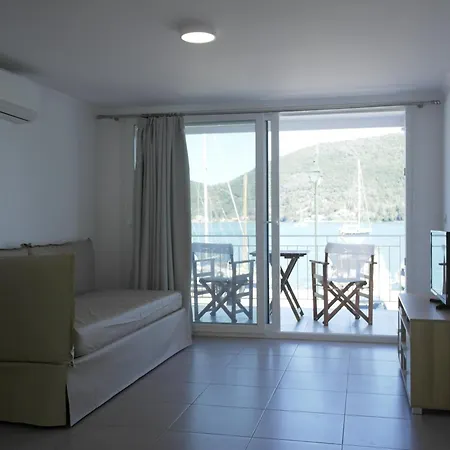 Andromeda Seaside Apartament *