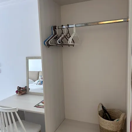 Andromeda Seaside Apartament Vlikhón
